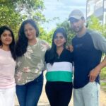 Rekha Krishnappa Instagram - Fun times , always fun with friends, new bondings, ❤️ #friendship #friendahipgoals #beachvibes #beachday #beachwaves Chennai, India