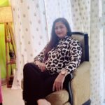 Rekha Krishnappa Instagram - We had all the preparations to celebrate for India but unfortunately Australia got it .. Anyways was very happy to watch cricket and having a good lunch with family.... Thanks @roopabhattacharjee For hosting Bengali lunch , we enjoyed the food... much love to Jiju and kids😘😘 Meets I loved your cocktail 🍸 We missed you @saahithyashetty_ ❤️ #familytime #familyfun #familymeals #familylove Bangalore, India