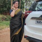 Rekha Krishnappa Instagram - Black is mixed of all the colours , that's why it looks so beautiful ❤️ #blackdress #sareelove #sareecollection #sareefashion #sarees #blacksaree Bangalore, India