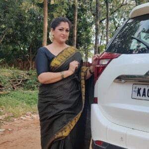 Rekha Krishnappa Instagram - Black is mixed of all the colours , that's why it looks so beautiful ❤️ #blackdress #sareelove #sareecollection #sareefashion #sarees #blacksaree Bangalore, India