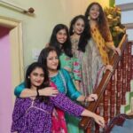 Rekha Krishnappa Instagram - Celebrations with family are the happiest moments 🥰🥰🥰 #deepavalli #deepavalli2023❤️ #diwali #celebrations #familytime #happiness Home