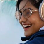 Remya Nambeesan Instagram - “Embarking on a Canadian odyssey ❤️ 🇨🇦🍁🎥 @charlzpaul ❤️🤓 #reelsinstagram #reelitfeelit #feelitreelit #travel Niagara Falls, Ontario