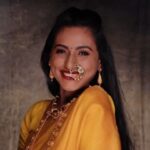 Reshma Shinde Instagram – ओजस्विता, आनंद आणि उत्साह यांचे सूचक असा आजचा रंग ‘पिवळा’…
#Navratri #Day4 #YellowColor #StarPravah

Video Credit @tejasnerurkarr 

@reshmashinde02 @mumbaitimes @maharashtratimesonline