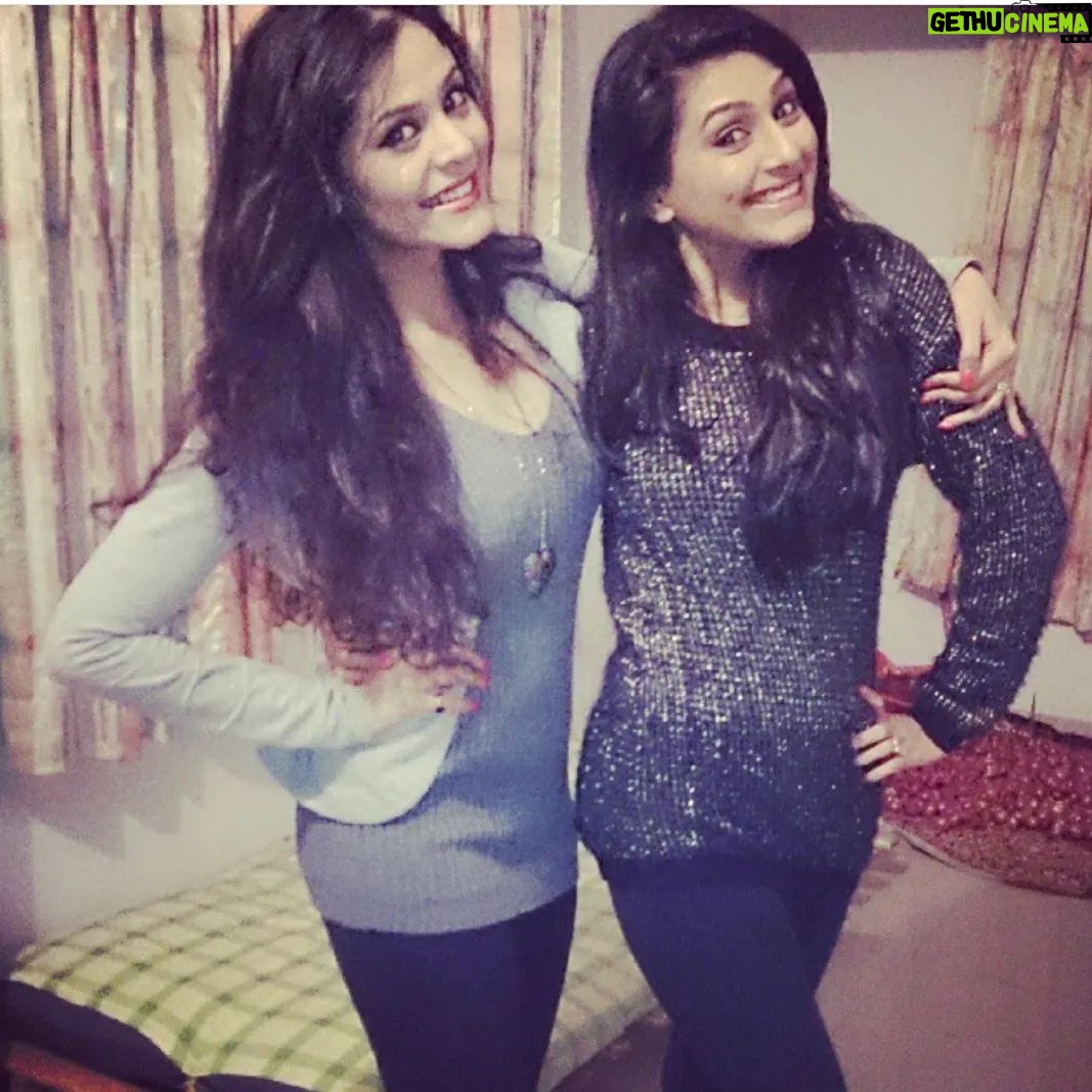 Reshma Shinde Instagram - Happiest birthday Mauuud @anujasatheofficial No matter what I'll be there for you... Always & forever Thank you for always pushing me to try my best. I love you moon and back❤️🧿 #latebdaypost #BFF #love