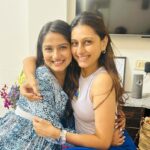 Reshma Shinde Instagram – It’s all about yesterday 🥂

HAPPY BIRTHDAY @reshmashinde02 

#party #happybirthday #friendsforever #godblessyou