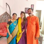 Reshma Shinde Instagram - दिवाळीच्या हार्दिक शुभेच्छा🪔♥️🧿 . #happy #family #love #festival #diwali #trending #trendingreels