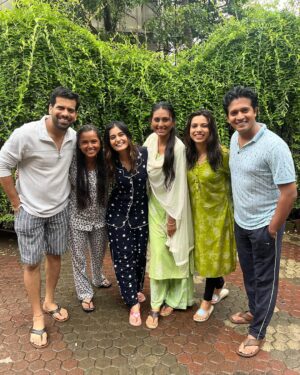 Reshma Shinde Instagram - Monsoon Mood🫶🏻
