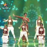 Reshma Shinde Instagram - 'डी टू डी क्वीन्स' मध्ये सामील झाली दीपा... #MiHonarSuperstar #JalloshJuniorscha #StarPravah @reshmashinde02 @ishita__d2d @aditi_d2d @komal_ithape234 @_prarthana_d2d @rajlaxmi_pawar10