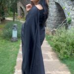 Rethika Srinivas Instagram – Black is beautiful !!

#black #saree #sareelove #rethika #rethikasrinivas #sparsaresorts #instareels #instamood