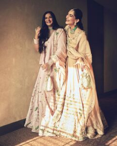 Rhea Kapoor Instagram - A sister is a little bit of childhood that can never be lost.” Sonams Look custom @anavila_m Shoes @needledust Parandis: @shopziddi Styling @rheakapoor @abhilashatd @shereenlovebug Style Team @snehhasuresh @niyatiij Make up and Hair @mallika_bhat @alpakhimani Photos @sheldon.santos Rhea’s Outfit & Potli - Custom @anavila_m Jewellery - @mahesh_notandass Ring - @anmoljewellers Footwear - @coralhazeofficial Styled by - @manishamelwani Assisted by - @kasliwalriddhi Makeup - @savleenmanchanda Hair - @hrishidoeshair