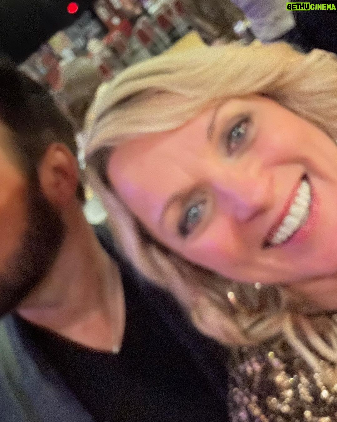 Rhonda Vincent Instagram - It’s a Grand Ole @opry Photo Booth Fun with @markwillsmusic !! #markwills #rhondavincent #opry #fun Nashville, Tennessee