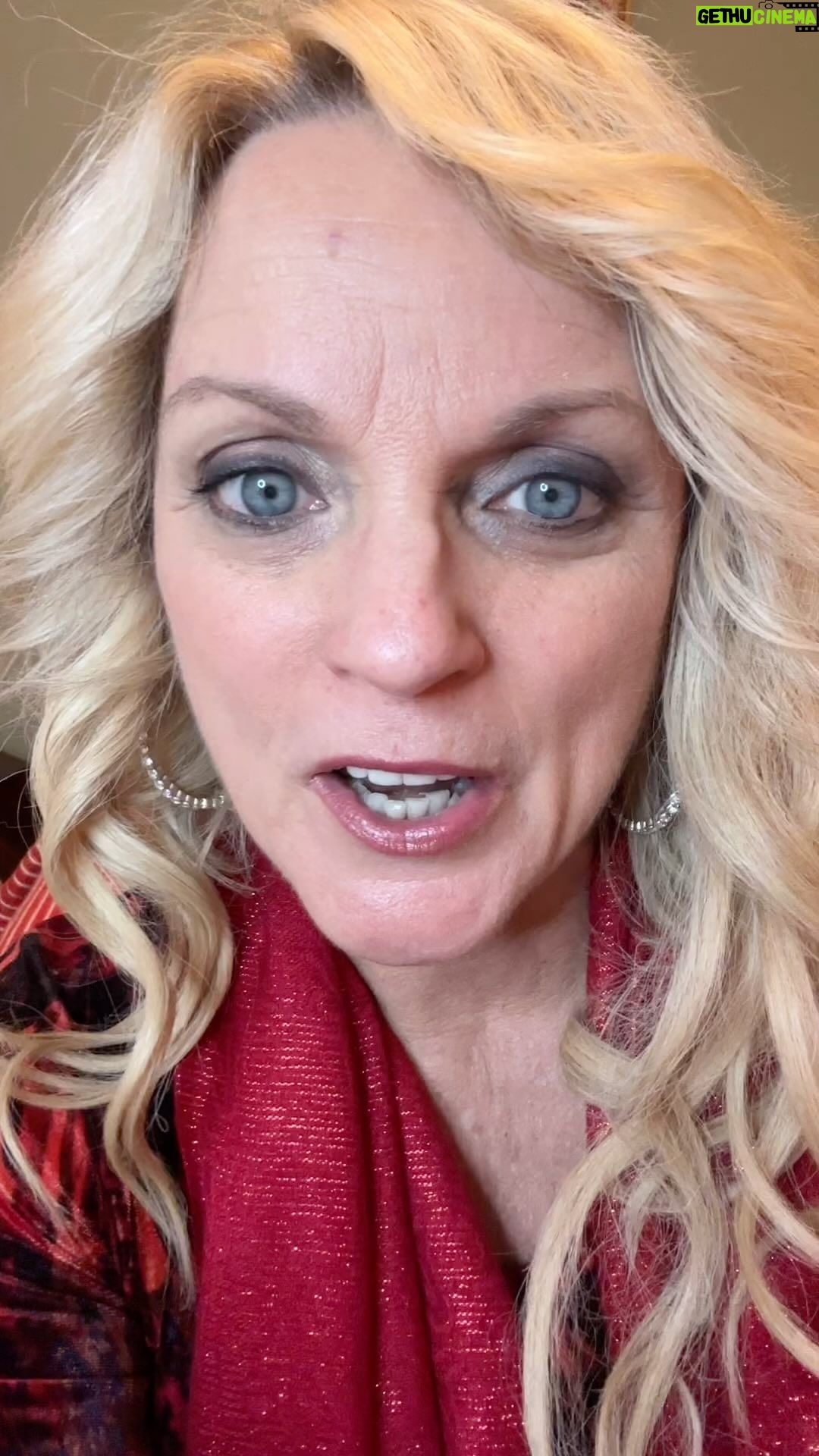 Rhonda Vincent Instagram - 1/5 Jekyll Island GA 1/6 Walhalla SC - @walhallapac