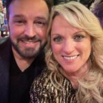 Rhonda Vincent Instagram - It’s a Grand Ole @opry Photo Booth Fun with @markwillsmusic !! #markwills #rhondavincent #opry #fun Nashville, Tennessee