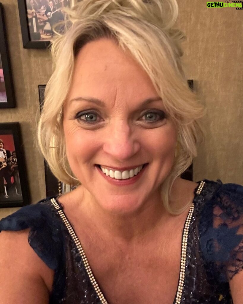 Rhonda Vincent Instagram - If you’re happy and you know it and especially if you’re not happy — JOIN ME THIS MORNING at 11am - Lebanon Tennessee - 81 Franklin Road - Family Baptist Church - God doesn’t always promise that we will be happy…… until we reach Heaven! But we can rejoice and uplift each other till we get there. At Family Baptist we sing hymns, pray, and Pastor Joe Nelms will bless your heart with the message! Hurry - church starts at 11am. (Did you turn your clock back?)