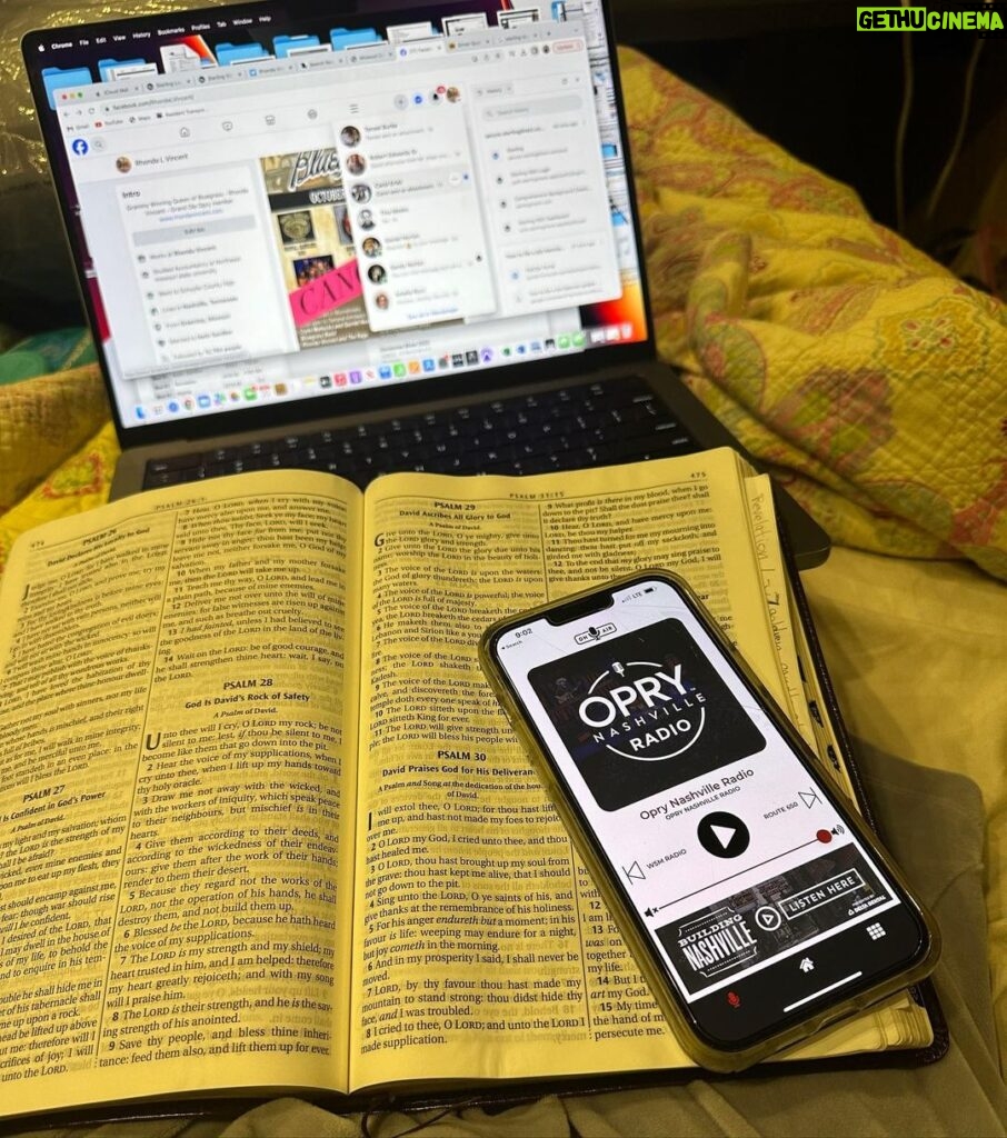 Rhonda Vincent Instagram - My night reading & listening @opry