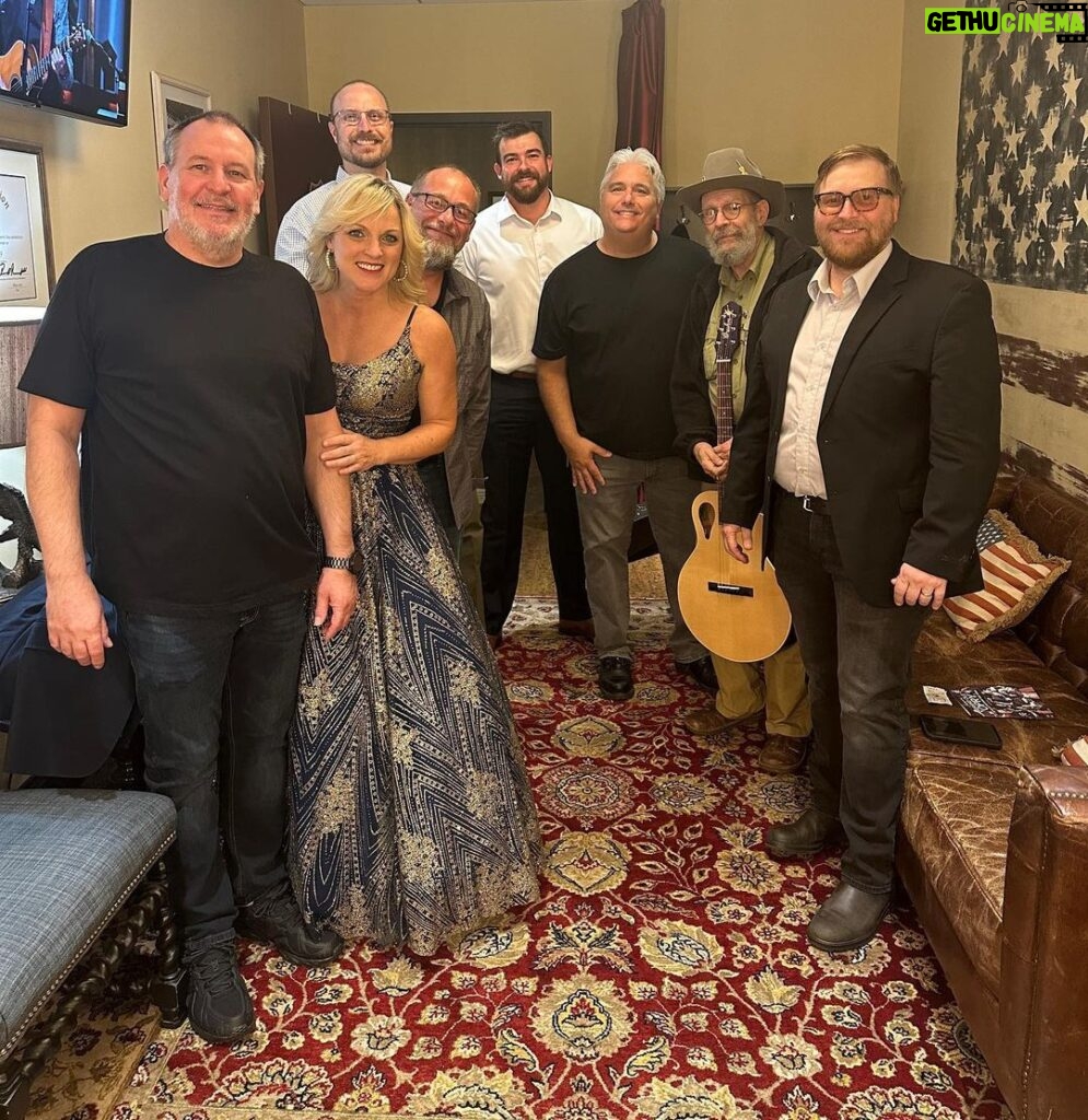 Rhonda Vincent Instagram - Thank you Lord for the blessing of the Grand Ole @opry ! Another amazingly fun night with friends performing at one of our favorite places in the whole World! Dressing Room #5 tonight with @scottvestal1 @joshwilliamsmusic @jimmyhaynes.guitar Brent Burke - Mickey Harris — George Gruhn @gruhnguitars (George has his own brand of guitar now and it sounds awesome) and @adamhaynes4 Grand Ole Opry