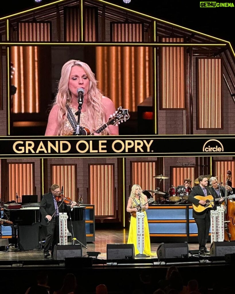 Rhonda Vincent Instagram - A special night celebrating Women of Country Music! Join us 10/5 Grand Ole @opry 7pm Call for tickets and join me in the Circle Room as an added feature! www.opry.com Grand Ole Opry