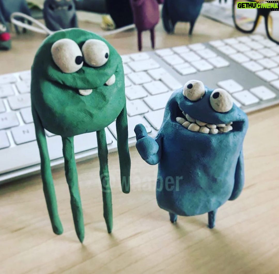Rich Webber Instagram - Desk life #happyfriday
