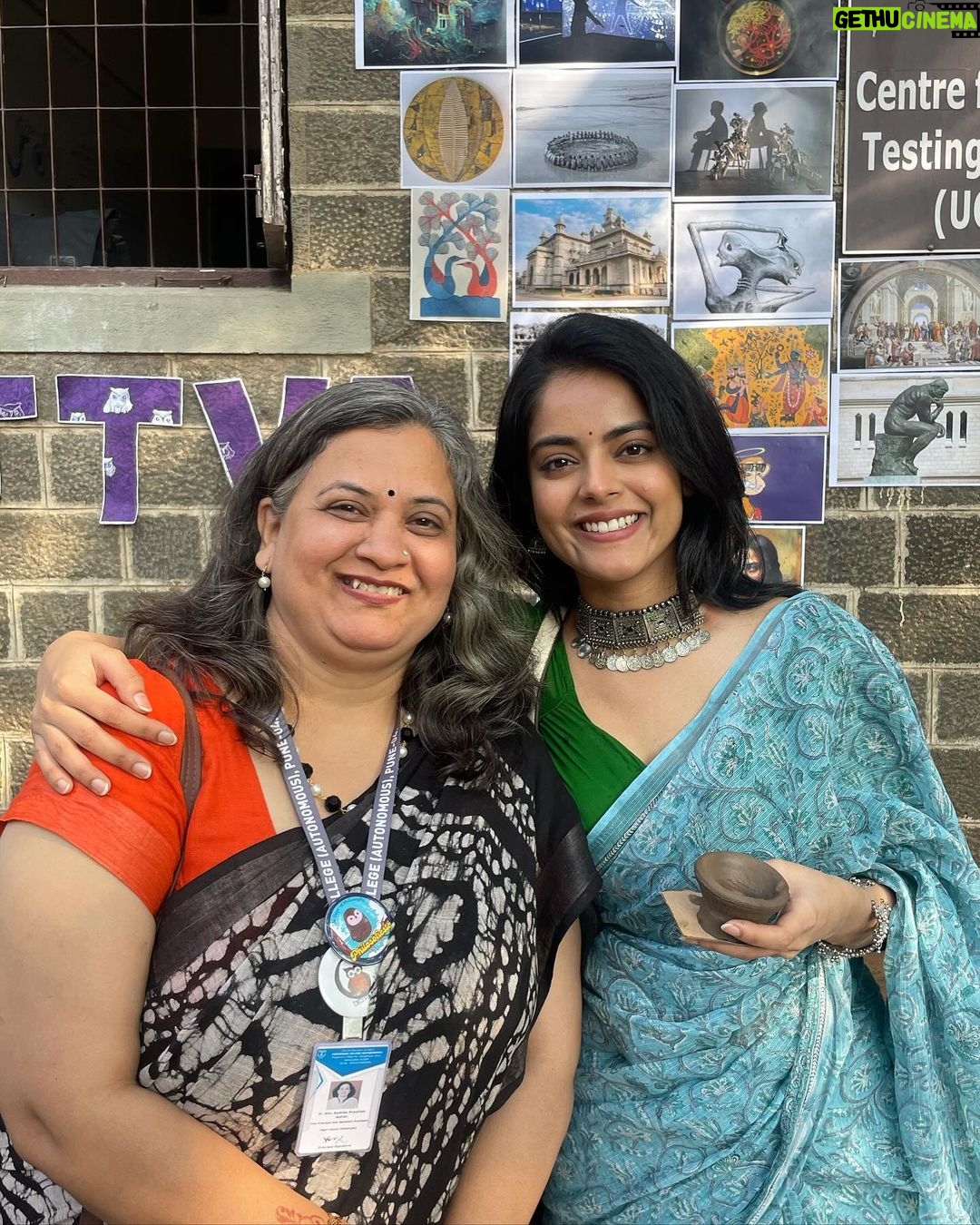 Riddhi Kumar Instagram - I met two of the COOLEST people in my favourite city yesterday- @dr_raadhikaa @ira_not_era . Radhika Ma’am was my Indian philosophy professor and a wonderful mentor who now is also the Vice Principal! Ira passed out a year after my graduation and is now a professor at our department! I feel so proud and grateful to have associated with Fergusson college. A college that holds incredible heritage value and is known for its cultural contributions. The students of philosophy had the most fun stalls with games, debates and discussions pertaining to Aesthetics, epistemology, metaphysics, ethics and logic and gave away cute goodies with a note. As I read the notes that transcended me into introspection I reflect upon how being a student at a college I would’ve never imagined sitting next to my teacher in her cabin with other faculty and students sipping tea and spilling some (hahah pls get the pun). Human connection and coming together into a space that feels like a long gone reality brings upon the most euphoric sense of nostalgia. I’m truly nostalgic, mesmerised by how situations shift and how wonderful it is to partake in moments that we reminisce of. Since it’s the ‘fest’-ive season in your colleges as well I would urge you to go and check it out! :) Fergusson College, Pune