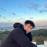 Riesling Hsieh Instagram - - 大風吹，風是真的大🌬️ 想回龍潭了，太久沒回家。 - 怎麼那麼多hashtag的hashtag🙂 #hashtag #hashtags #hashtaghashtag #hashtaghashtaghashtag 夏夕夏景 Summer Land 粉絲團 fan club