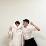 Riesling Hsieh Instagram - - 今年歌唱比賽又有名次啦～ 跟去年一樣是冠軍🏆，但今年是挑戰團體組。 雖然個人組也有進決賽，但自己也放比較多心思在跟宇雯練習，個人組的歌好好唱過就好。 - 決賽的歌從大二就決定好了，這是真的！ 因為看到聲林之王陳忻玥跟蕭敬騰合唱：你朝我的方向走來，就覺得這首歌也太適合表演了！ 所以早早就決定如果團體組進決賽要跟李宇雯唱這首❤️ - @for6655891 腸腸今年個人組冠軍太讚啦，你超棒的 我有幫你遮臉，變成尖尖V臉，有漂亮到 然後為什麼要比三我真的不知道：） #歌唱比賽