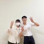Riesling Hsieh Instagram - - 今年歌唱比賽又有名次啦～ 跟去年一樣是冠軍🏆，但今年是挑戰團體組。 雖然個人組也有進決賽，但自己也放比較多心思在跟宇雯練習，個人組的歌好好唱過就好。 - 決賽的歌從大二就決定好了，這是真的！ 因為看到聲林之王陳忻玥跟蕭敬騰合唱：你朝我的方向走來，就覺得這首歌也太適合表演了！ 所以早早就決定如果團體組進決賽要跟李宇雯唱這首❤️ - @for6655891 腸腸今年個人組冠軍太讚啦，你超棒的 我有幫你遮臉，變成尖尖V臉，有漂亮到 然後為什麼要比三我真的不知道：） #歌唱比賽