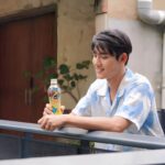 Riesling Hsieh Instagram – 🍋重點提醒🍋
活動只到2023/10/31購買雀巢茶品系列指定商品憑39元以上之單筆發票，至活動網頁登錄發票
月月抽最大獎，萬元旅遊券與百貨禮券等多項好禮！
每人登錄發票張數不限，登錄越多中獎機會越高！😋 #豪爽豪爽豪爽
雀巢茶品抽獎活動連結：https://reurl.cc/NqGvoq
 
檸檬的酸甜就像初戀的港覺哈子卡西～
我手上拿的摯愛就是雀巢檸檬茶啦😛😛
新鮮檸檬香和清爽紅茶完美的組合在一起！
讓我想起以前晚自習的時候邊讀書邊配雀巢檸檬茶，偶爾還會買汽水加在一起喝
檸檬汽水就誕生啦(˶‾᷄ ⁻̫ ‾᷅˵) 瞬間醒腦
–
現在要來點福利時間啦😉加碼 #文末抽獎
1.追蹤我 @riesling_0903 以及 @nestea_officialtw 
2.按讚此貼文❤️！
3.Tag🏷️三位好友＋留言「雀巢檸檬茶喝爆」
完成以上3點，就有機會抽到一整箱的雀巢檸檬茶🍋啦～
名額兩位✌️！快點來留言抽獎😍
⚠️不可重複留言，重複不列入計算
⚠️得獎者將於一週後公布，抽獎資訊回收截止時間：10/26（四）
 
#雀巢茶品 #NESTEA #雀巢檸檬茶 #雀巢茶品月月送檸萬元禮 #雀巢檸檬茶好喝到