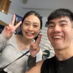 Riesling Hsieh Instagram – ［李宇雯不是我的女朋友，在此聲明］
李宇雯生日快樂🎁
李宇雯是我的大學同學、三年室友、家人。
李宇雯每分每秒充斥著我的大學生活。
李宇雯之前有跟我大哭的抱在一起。
李宇雯是一個溫暖的人。
李宇雯是原住民裡的卑南族。
李宇雯很善良，不敢殺小蟲子。
李宇雯在大學四年都會讓我抄作業。
李宇雯期中統計學考比我低，即使我的作業都抄她的。
李宇雯喜歡去海邊。
李宇雯喜歡去池塘、溪流餵魚。
李宇雯不愛買衣服，她比較捨得花錢吃好吃的。
李宇雯左上掌心有一顆痣。
李宇雯穿25號的鞋子。
李宇雯不吃火鍋料。
李宇雯鼻孔是心型的。
待續