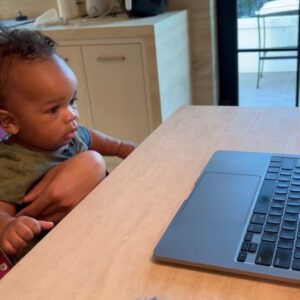 Rihanna Instagram - my son when he found out his sibling is going to the Oscars and not him

@theacademy #oscarnominee #oscarperformancein1week 

swipe for tb of my fat man