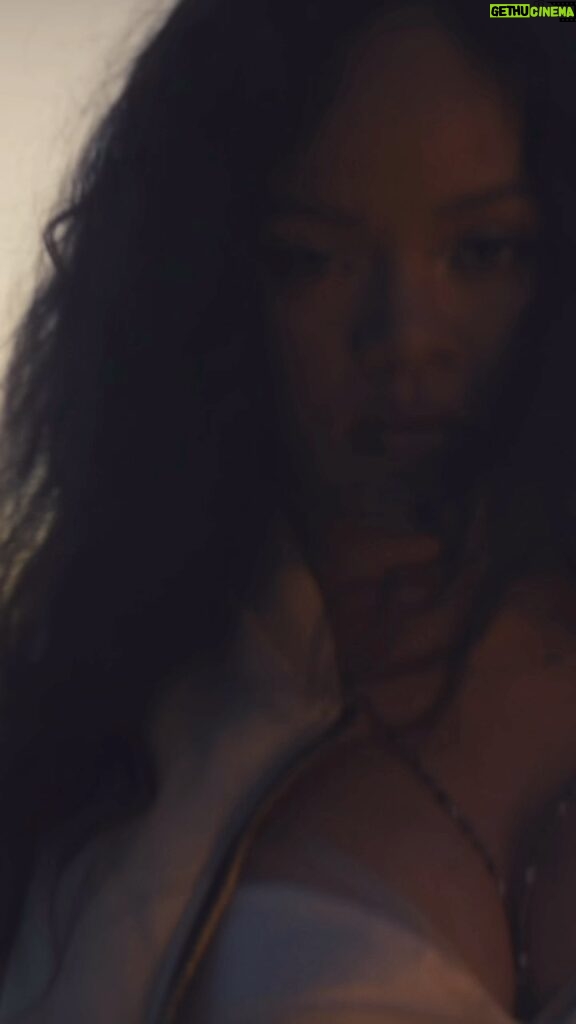 Rihanna Instagram - 🙅🏾‍♀️…
