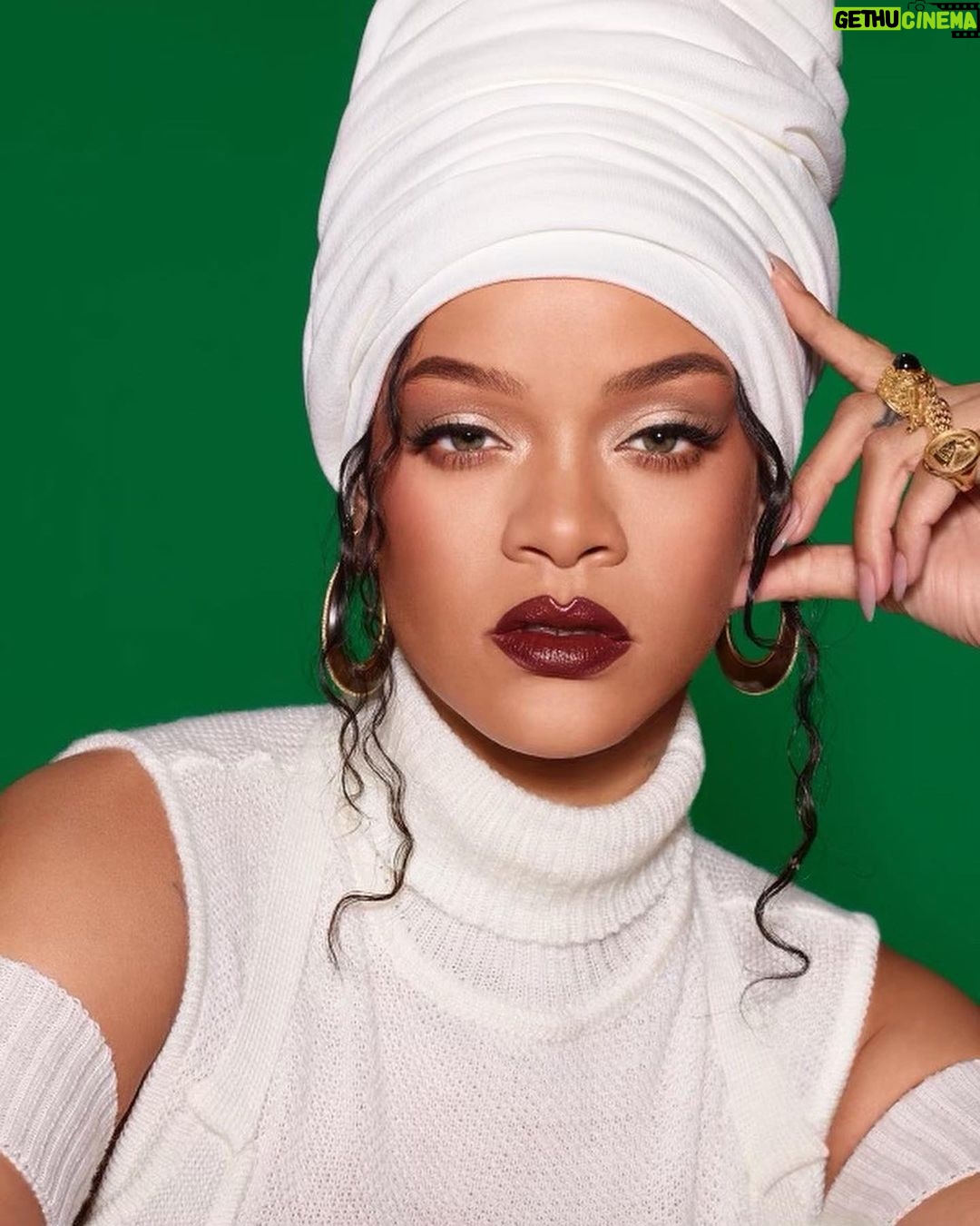 Rihanna Instagram - i’ve been waiting for this moment!! @fentybeauty & @fentyskin are finally dropping in AFRICA!!! Botswana, Ghana, Kenya, Namibia, Nigeria, South Africa, Zambia, Zimbabwe...we comin at ya May 27th and that’s just the beginning!!! #FentyAfrica