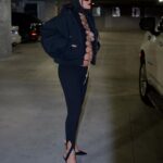 Rihanna Instagram - all black everything 🐣
