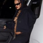 Rihanna Instagram – all black everything 🐣