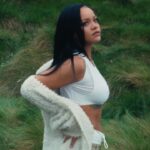 Rihanna Instagram - #FENTYPARFUM ……… get early access, hit the link in my bio!