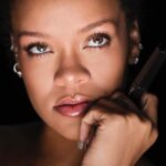 Rihanna Instagram - LASHES lashes L@$h€s #HellaThiccMascara @fentybeauty