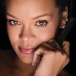 Rihanna Instagram - LASHES lashes L@$h€s #HellaThiccMascara @fentybeauty