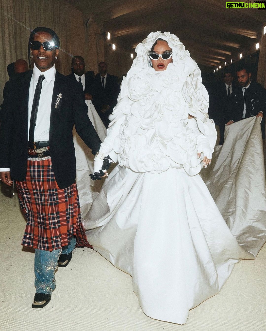 Rihanna Instagram - shout outz 2 the bridal party….here come de bride #idoKARL #METgala2023