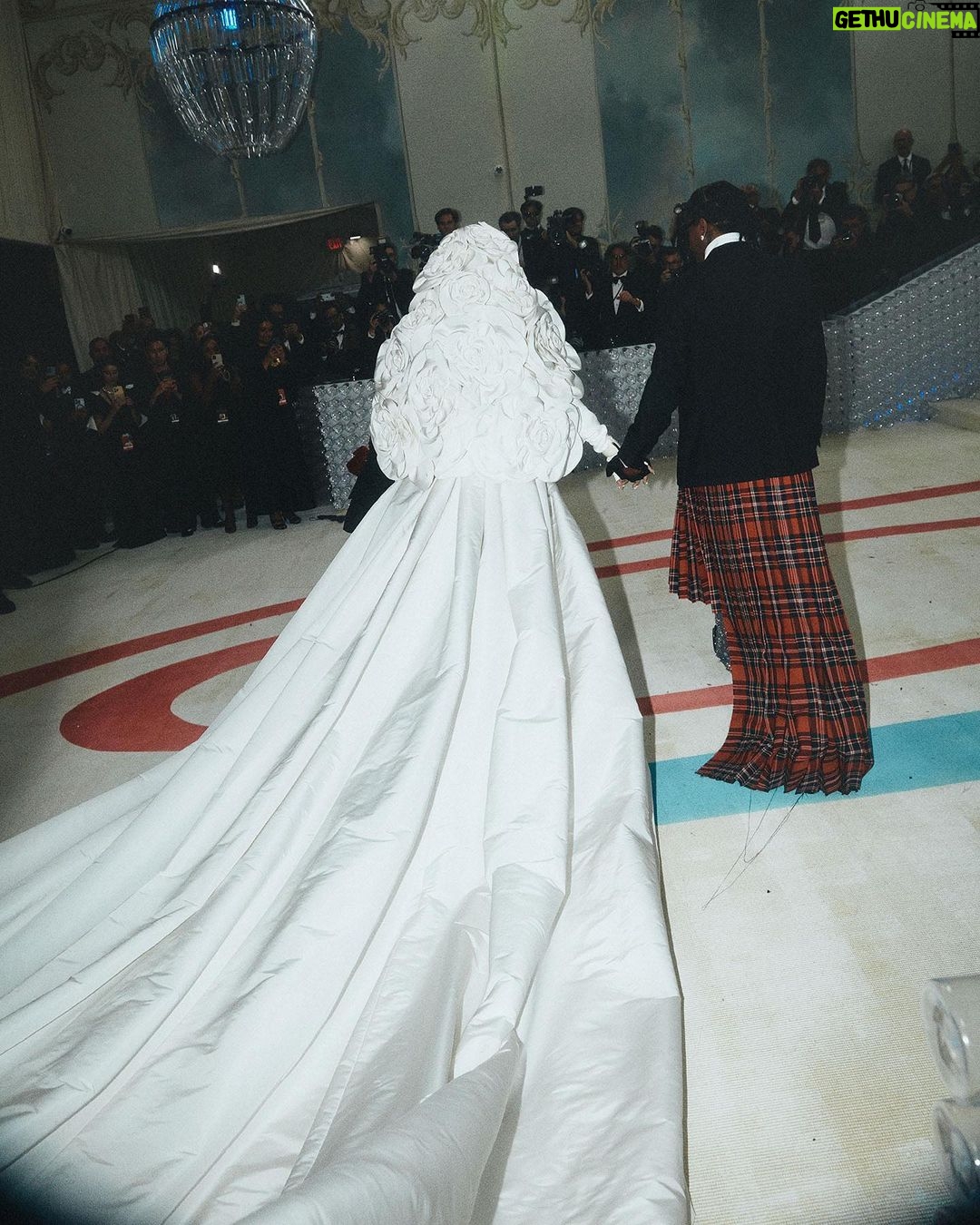 Rihanna Instagram - shout outz 2 the bridal party….here come de bride #idoKARL #METgala2023