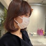 Rina Aizawa Instagram - 年末最後に髪を整えてもらいました💇🏻‍♀️🤍 毎回雰囲気を変えてくれるので嬉しい☺️✨ そして今年ももうすぐ終わってしまいますね❄️ 一年あっという間だったなぁ💭 仕事納めをして私は少し体調を崩してしまいました💦毎年ではないけどよくそうなりがちです☹️皆さんも身体に気をつけて過ごして下さい‼︎ よいお年をお迎えくださいね❤️