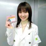 Rina Aizawa Instagram - 「警視庁強行犯係 樋口顕」 第1話いかがでしたか⁇ 最終回⁈かと思うような展開でしたね😰 「ネットもテレ東」や「TVer」で無料見逃し配信中ですので、まだ観ていないという方は是非観てみて下さいね‼︎☺️ 第1話ゲストの塚本高史さんとサンシャイン池崎さんと😄📸