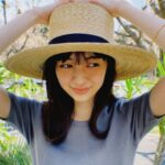 Rina Aizawa Instagram - 発売中のMORE6・7月合併号ぜひチェックしてねっ🌻写真は着回しページの撮影のときに👒📷 今日は天気が良いからお掃除でもしようかな！皆さんはどんな一日を過ごすのかな？😌