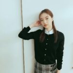 Rina Aizawa Instagram - 秋冬物の撮影をして、もうそんな季節なのね…と🐿🍂 今年の夏は短かったように感じるなぁ。 そして髪も伸びましたっ。 伸びるのが早いのです😯