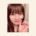Rina Aizawa Instagram - 最近はずっとマスクをしているし、出番が少なくなったリップをおうちで塗ってみたよー💄