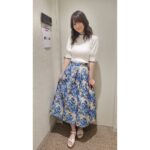 Rina Aizawa Instagram - 【おしらせ】 8月5日(金)夜8時はテレビ東京「強行犯係樋口顕」第4話の放送です！ そして、そのあと夜9時からは「所さんの学校では教えてくれないそこんトコロ」に出演致します。 続けてご覧になっていただけたら嬉しいです🌷 👗@emilychan_official 👡@dianashoespress 💍@hpfrance_official