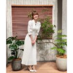 Rina Aizawa Instagram - フジテレビ『INFO中！』というインフォマーシャルに出演しました🌼 放送は終わってしまいましたがそのときの衣装です🫧 ワンピース @cocodeal_official シューズ @dianashoespress アクセサリー @takeup_official 🤍