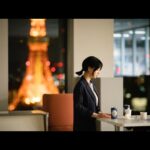 Rina Aizawa Instagram - サブスク彼女、今夜最終回です🥲 終わってしまうのは寂しいけれど、最後まで楽しんでいただけたら嬉しいです。 写真はスミレの勤め先場面ショット📸