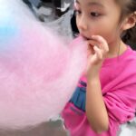 Ririsa Miyazaki Instagram - お祭り🍧 #秋祭り #わたあめとかき氷は絶対