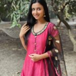 Ritika Shrotri Instagram - Looking at the bright side! #2024