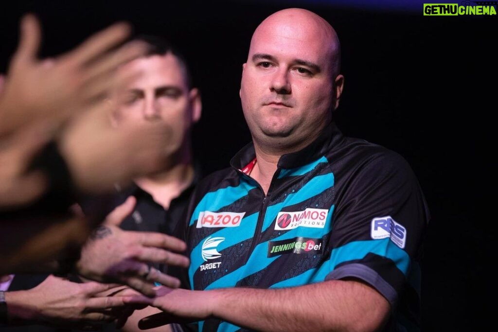 Rob Cross Instagram - Close but no cigar in Bahrain. Frustrating to go out in the semis, especially after picking up a back injury. It’s been an awesome event. Thanks for all the messages of support. @targetdarts @NamosSolutions @jenningsbetinfo @scott_rbs ⚡️ 📸 @_taylorlanningphotography_