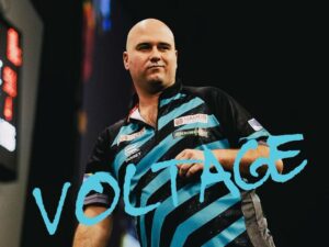 Rob Cross Instagram - We’ve all had a great day here in Bahrain. I’m looking forward to playing in the Masters on Thursday! I’ve drawn Nitin Kumar in the first round. ⚡️🇧🇭 
@targetdarts @NamosSolutions @jenningsbet @scott_rbs 

📸 @_taylorlanningphotography_